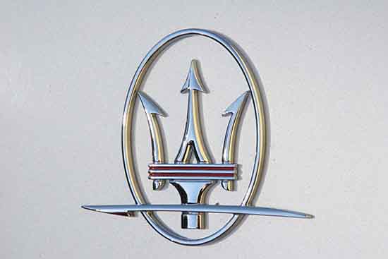 Maserati Crest photograph, car detail. Logo. 